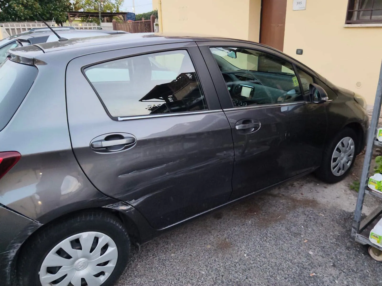 Toyota Yaris — снимка 3