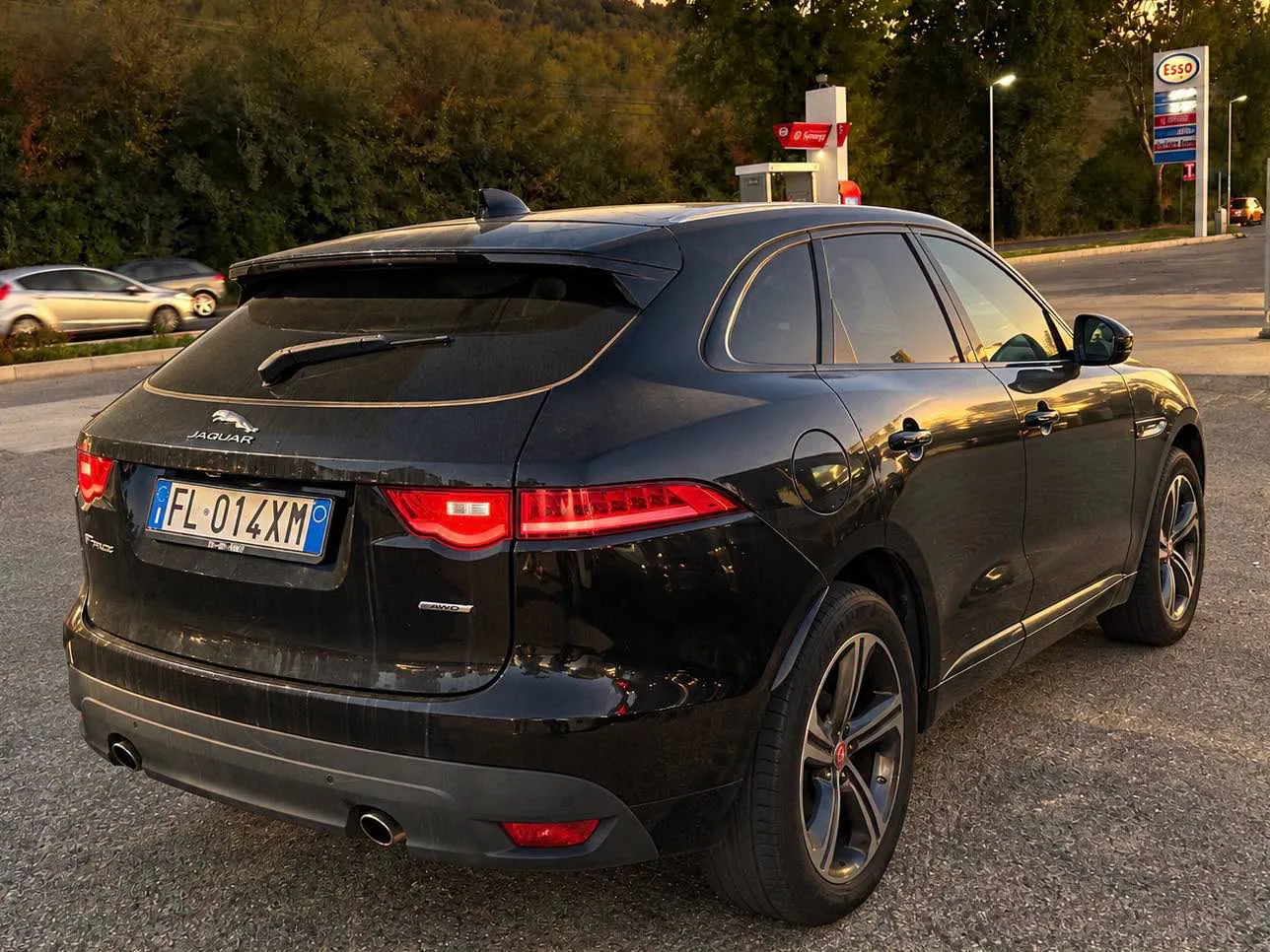 Jaguar F-Pace — снимка 3