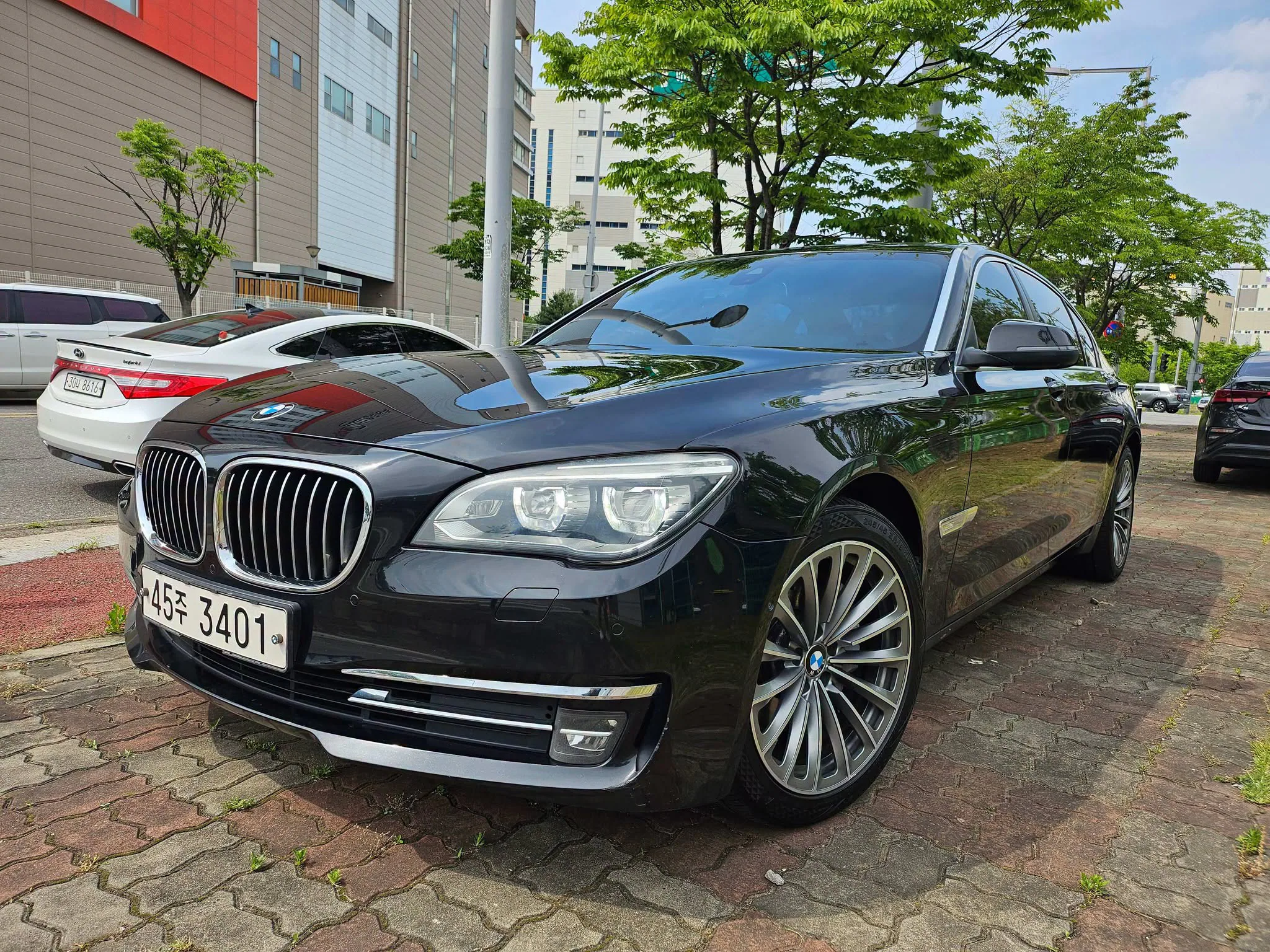 BMW 7 Series F01