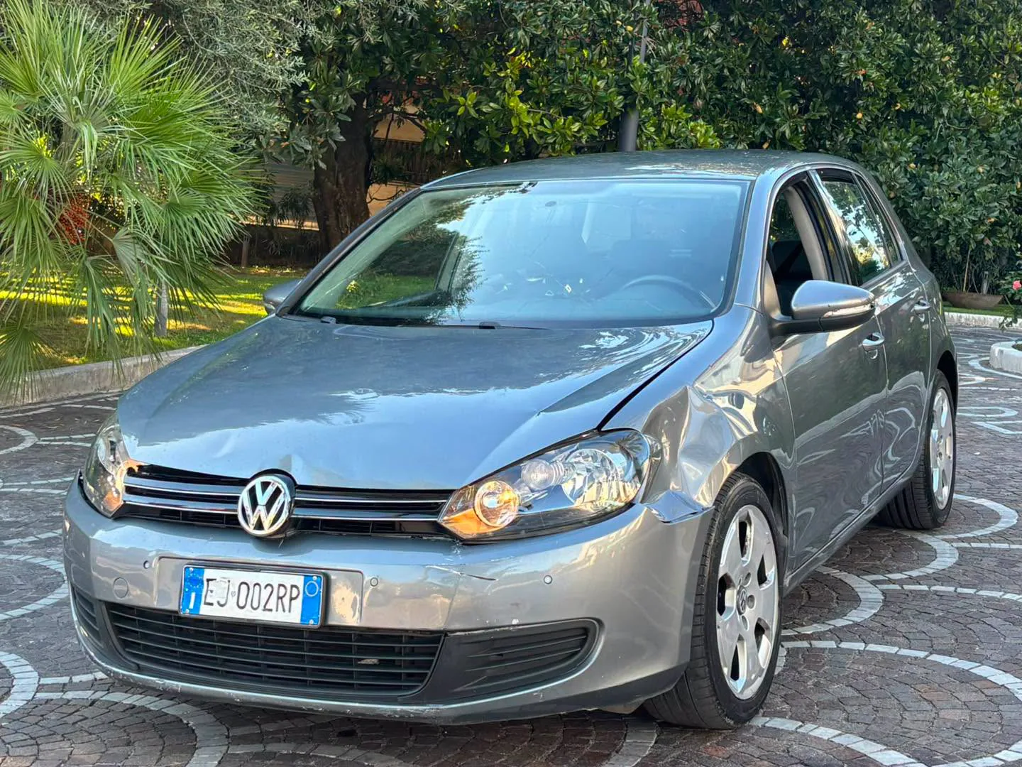 Volkswagen Golf VI