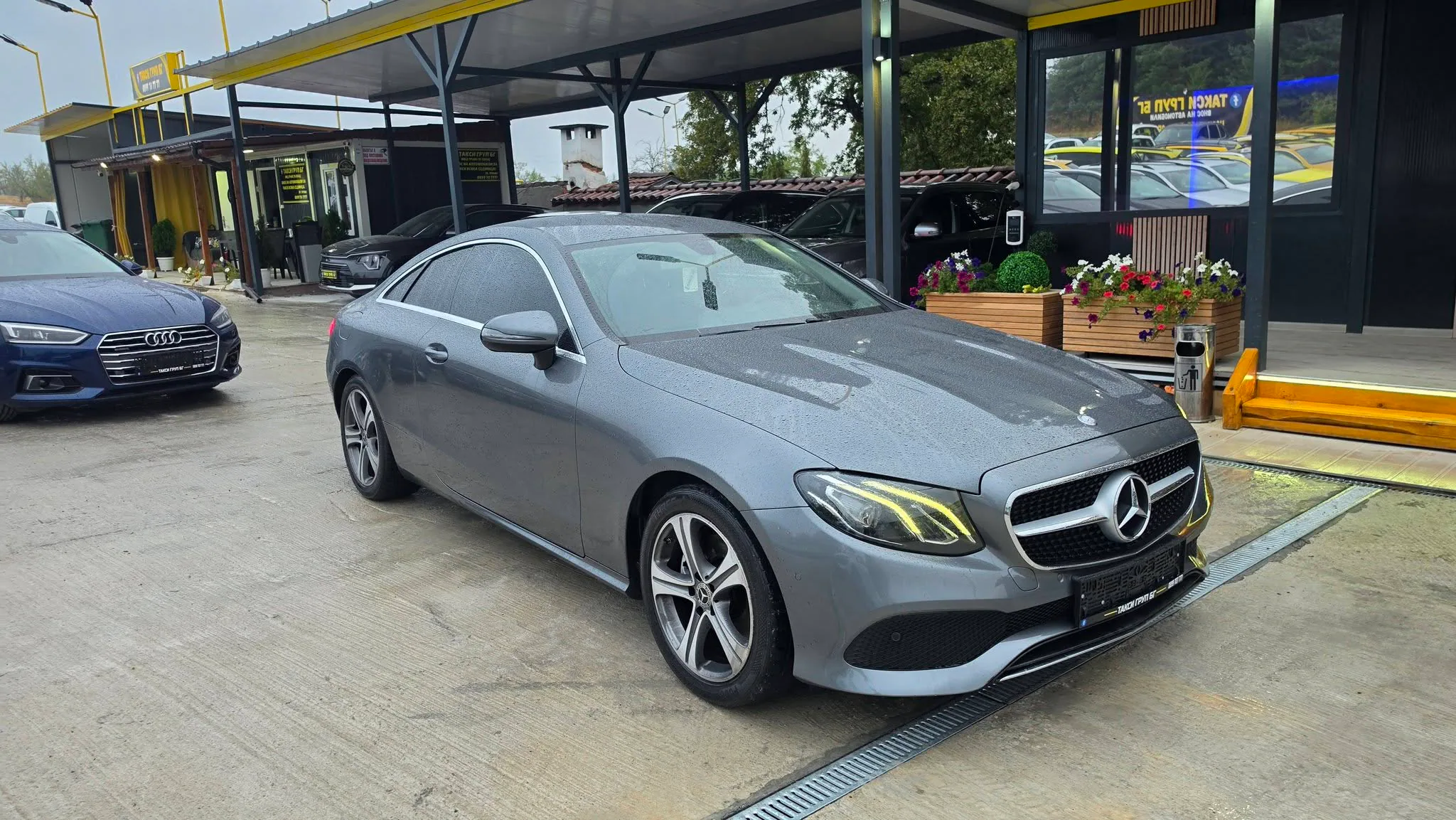 Mercedes-Benz E 220 D — снимка 3
