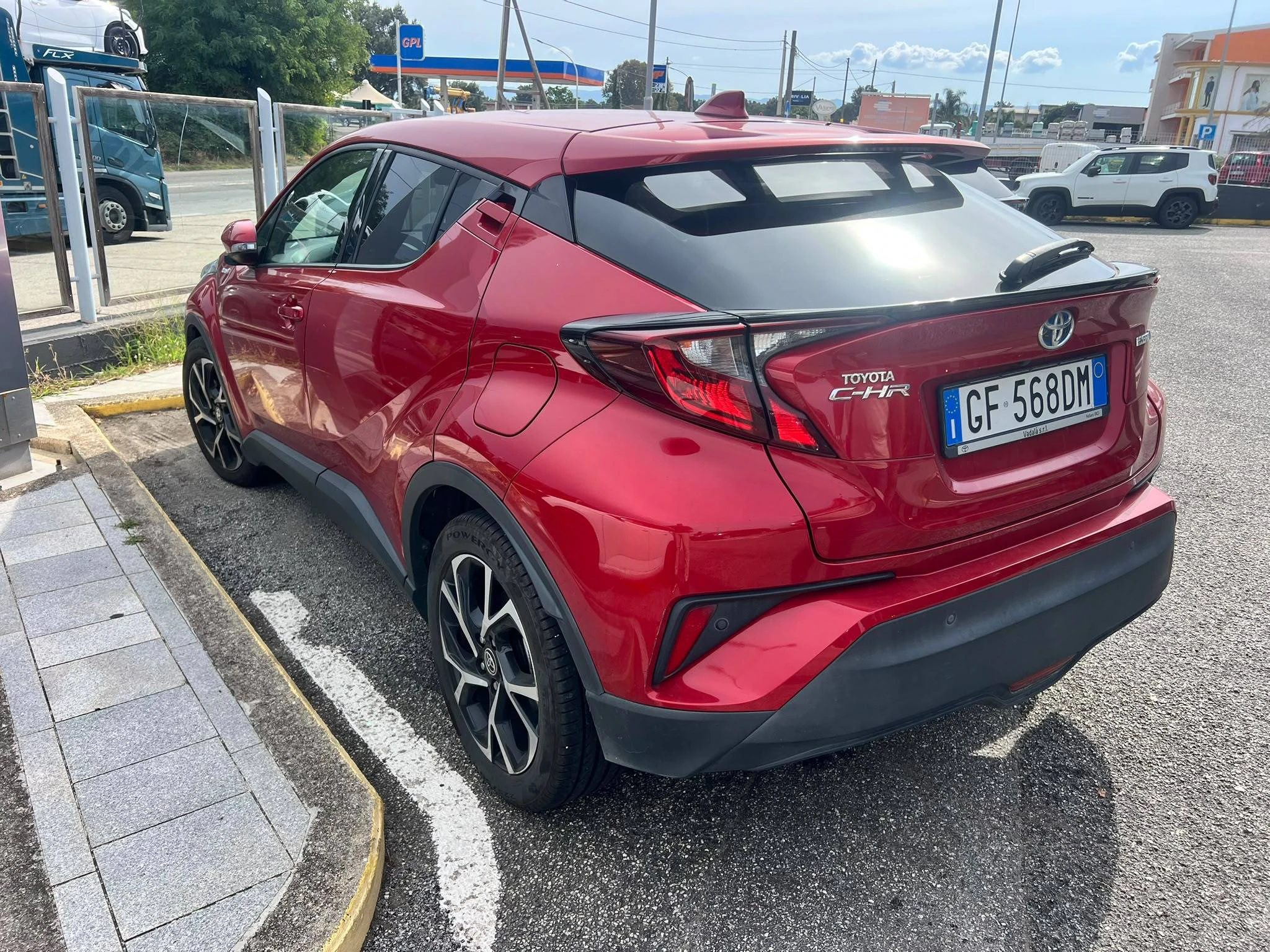 Toyota C-HR — снимка 4
