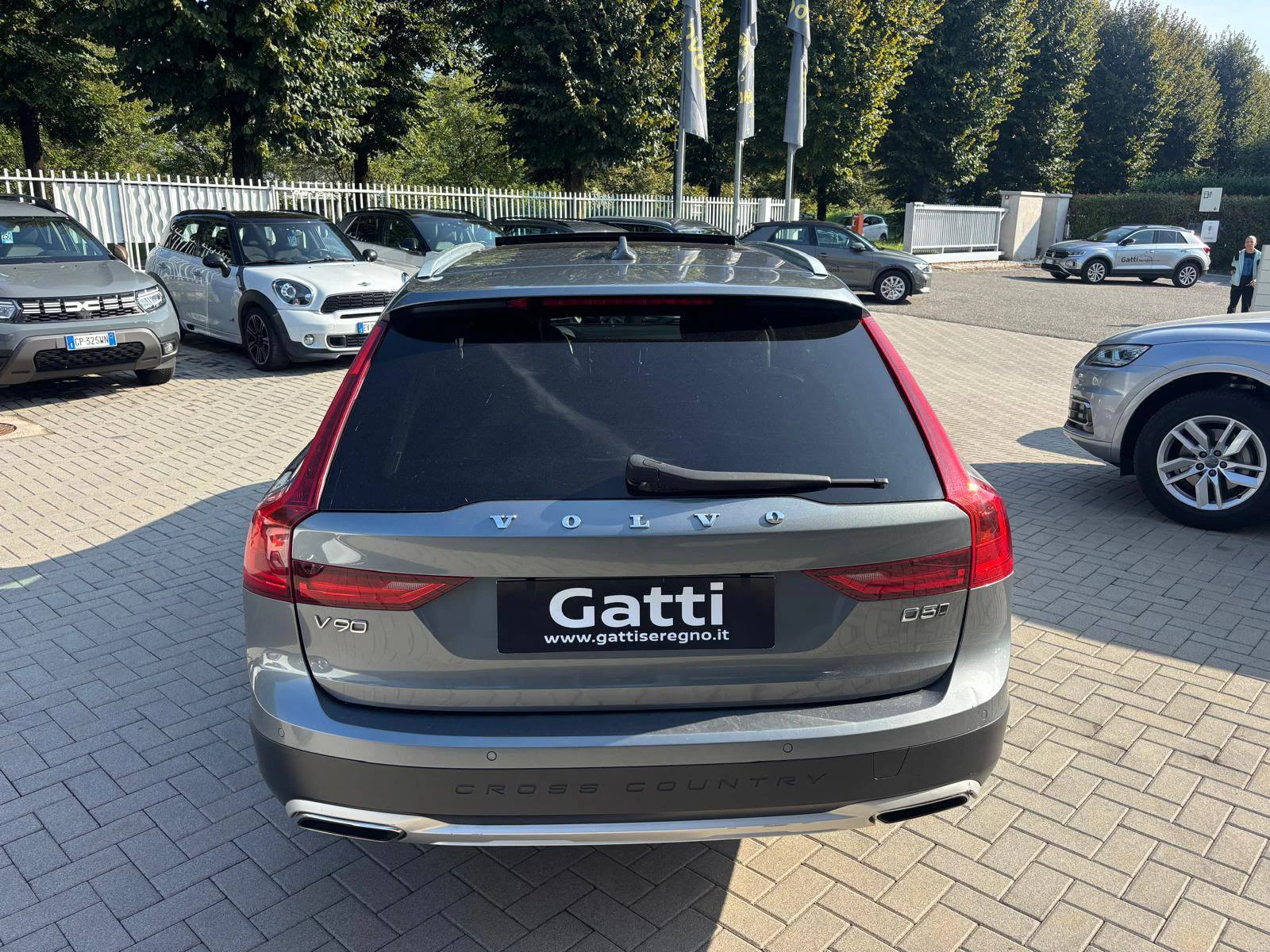 Volvo V90 Cross Country — снимка 4