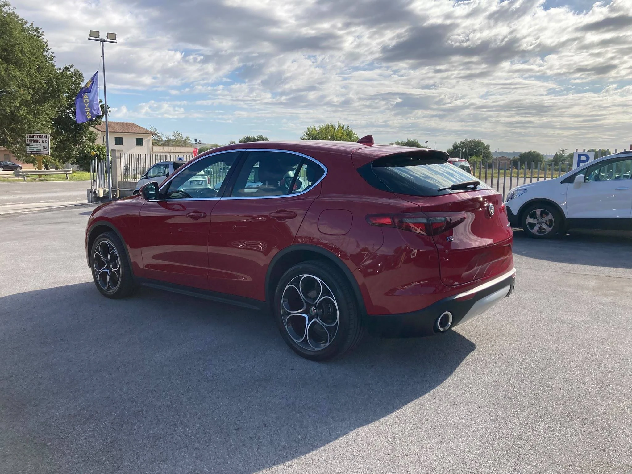 Alfa Romeo Stelvio — снимка 3