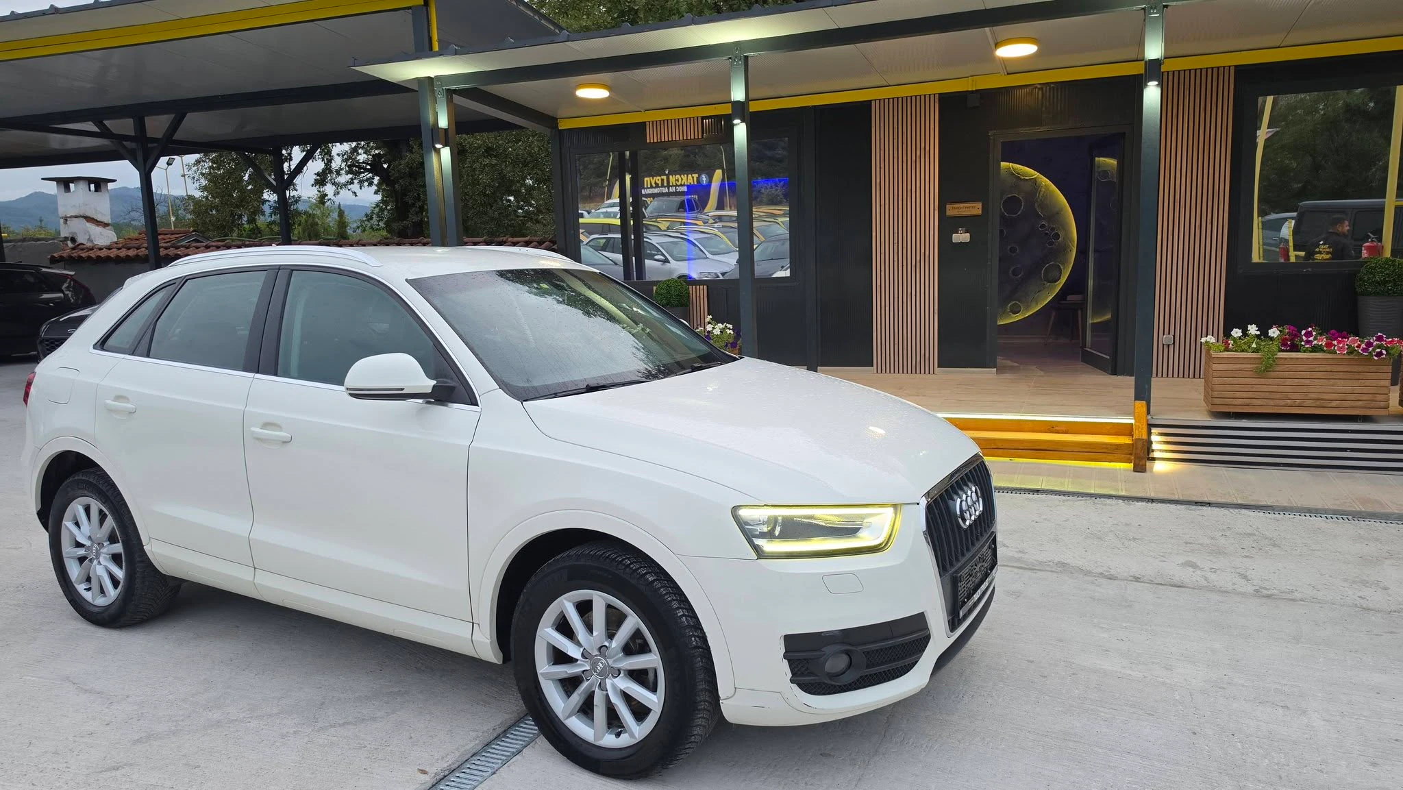 Audi Q3 — снимка 2