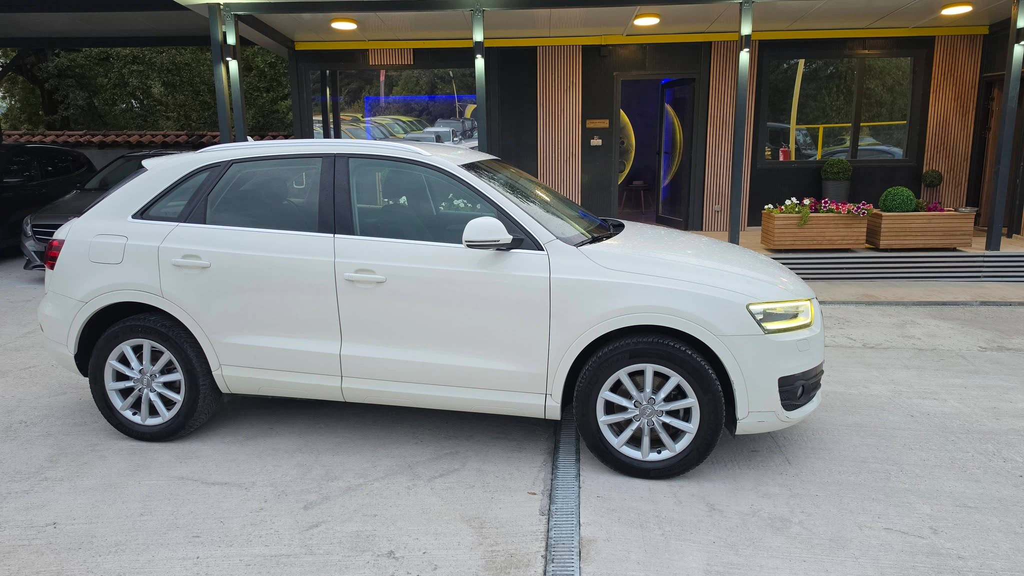 Audi Q3 — снимка 4