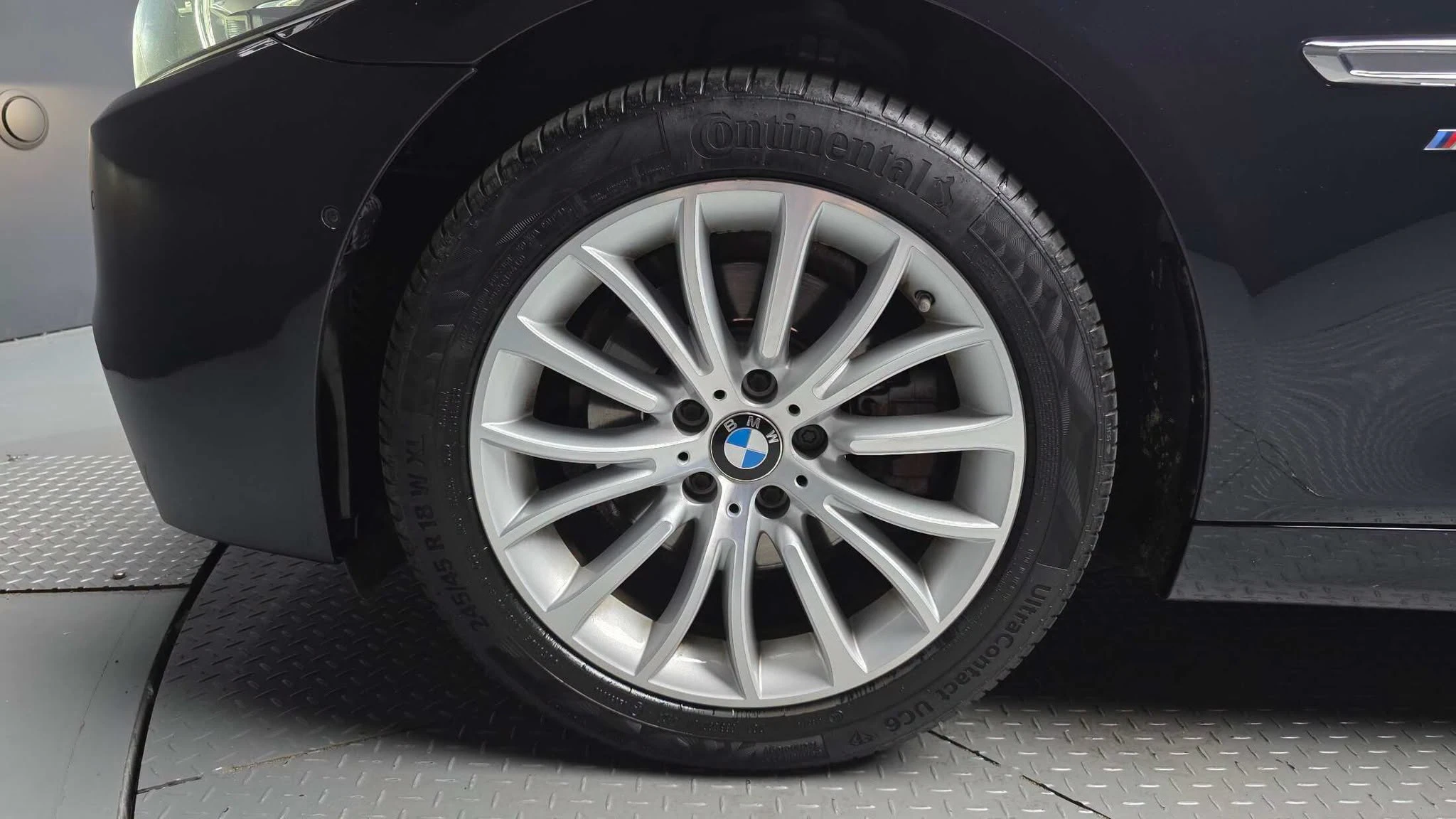 BMW 5 Series F10 — снимка 5