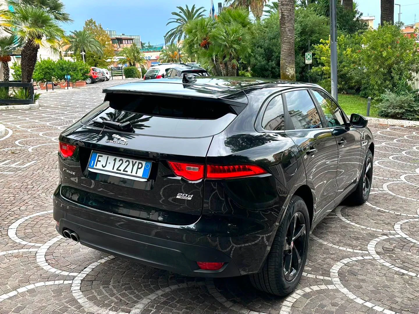 Jaguar F-Pace — снимка 3