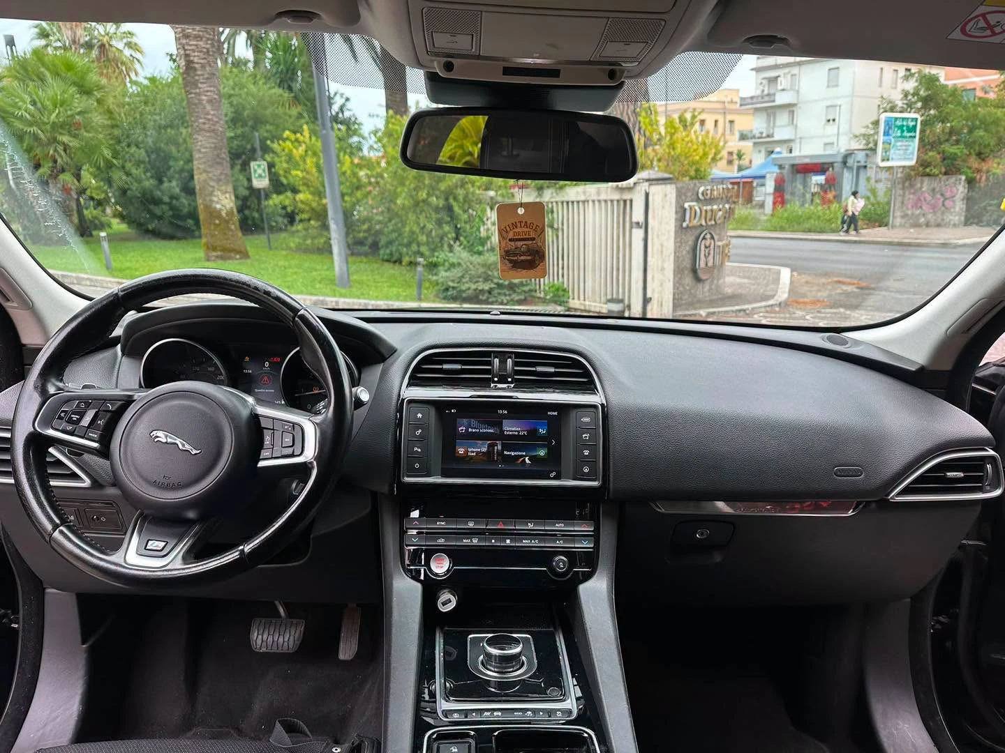 Jaguar F-Pace — снимка 5