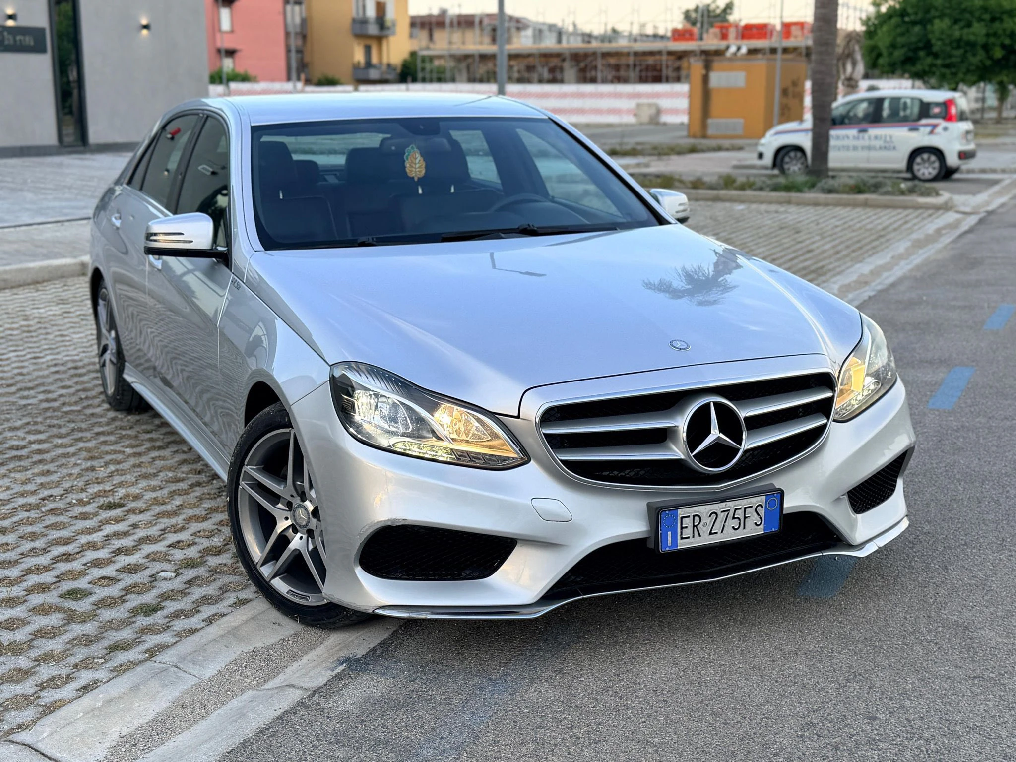 Mercedes-Benz E 220 — снимка 3