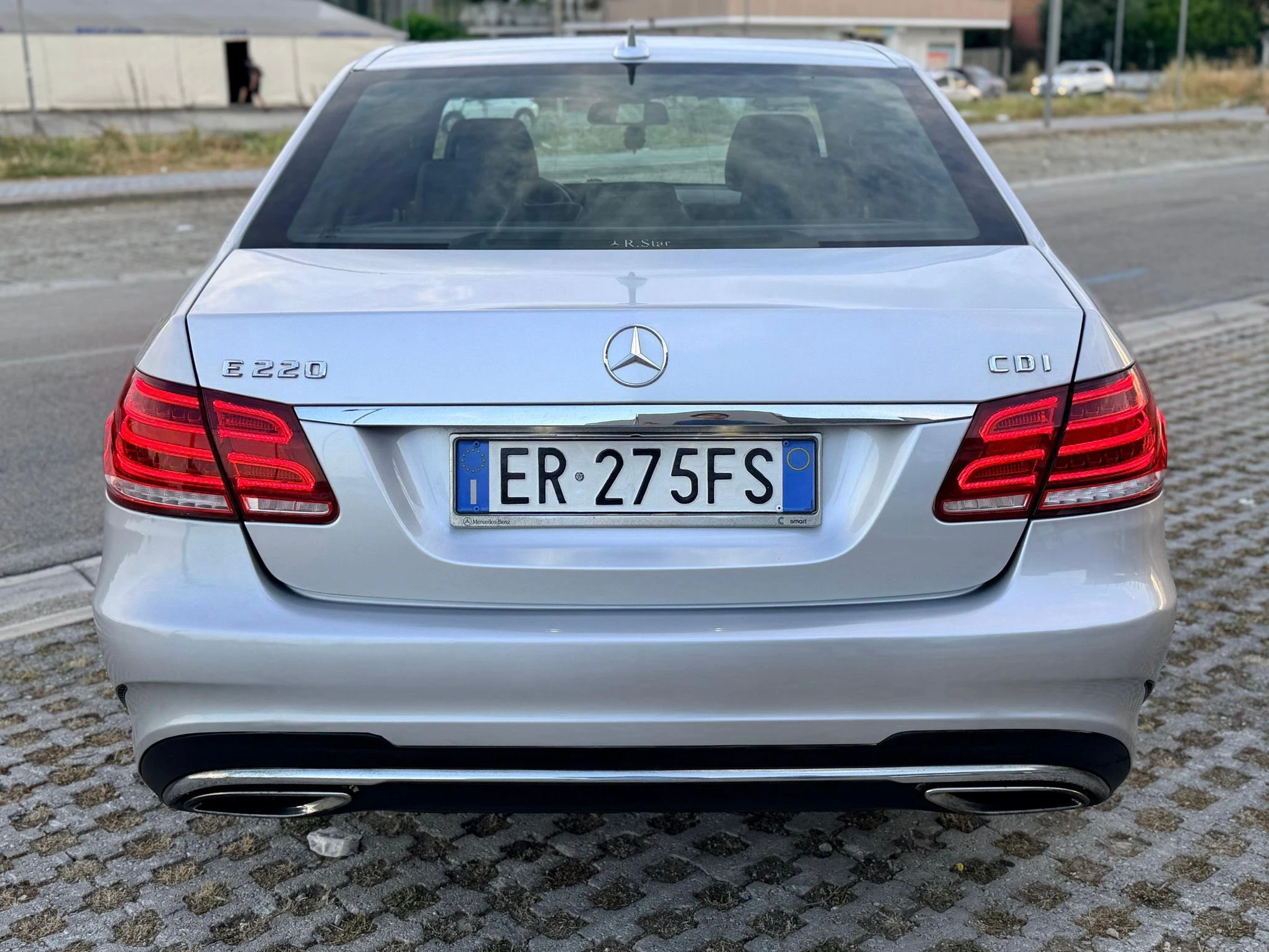 Mercedes-Benz E 220 — снимка 5