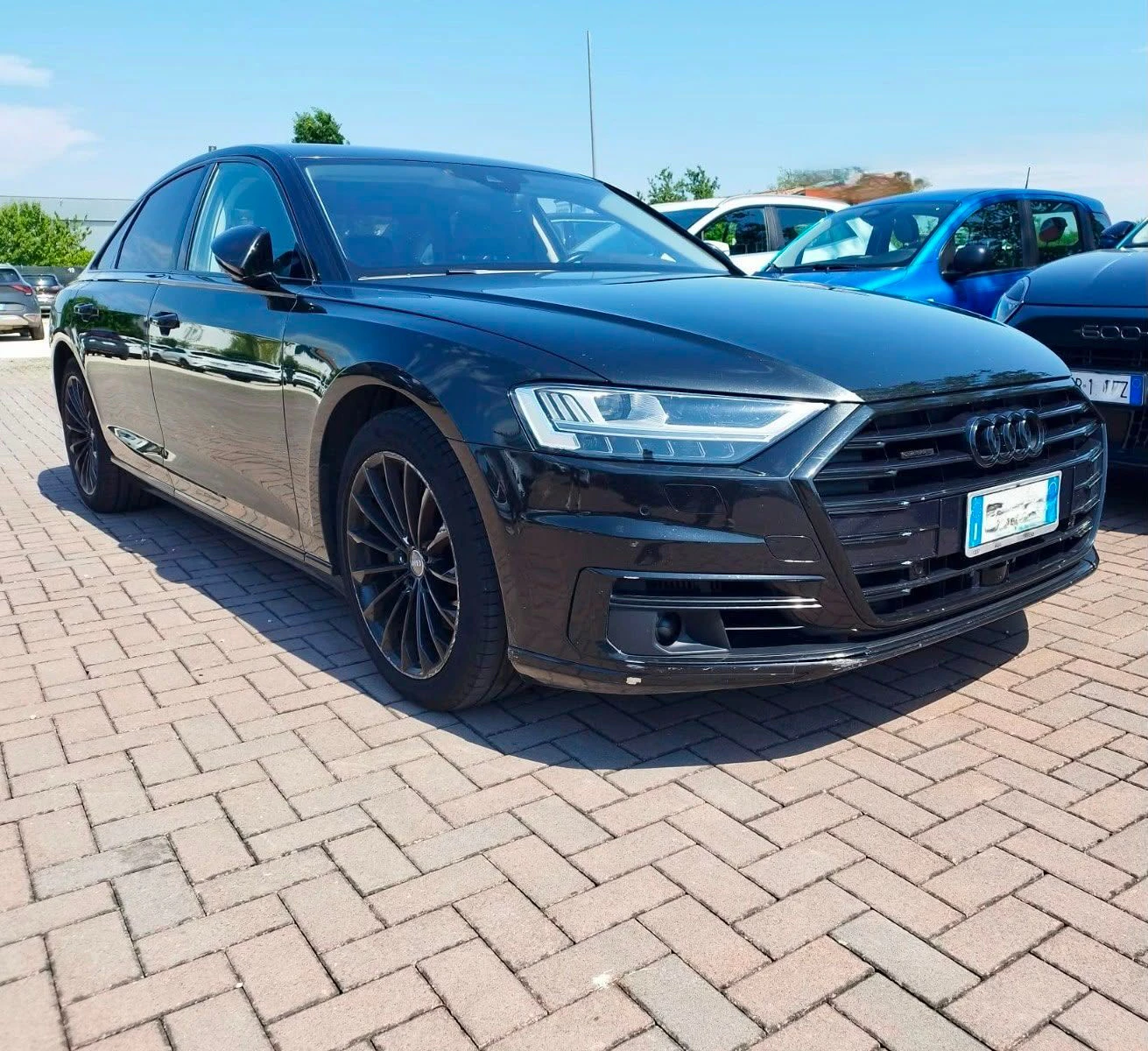 Audi A8 — снимка 2