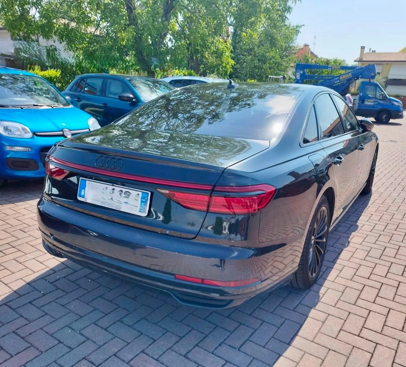 Audi A8 — снимка 3