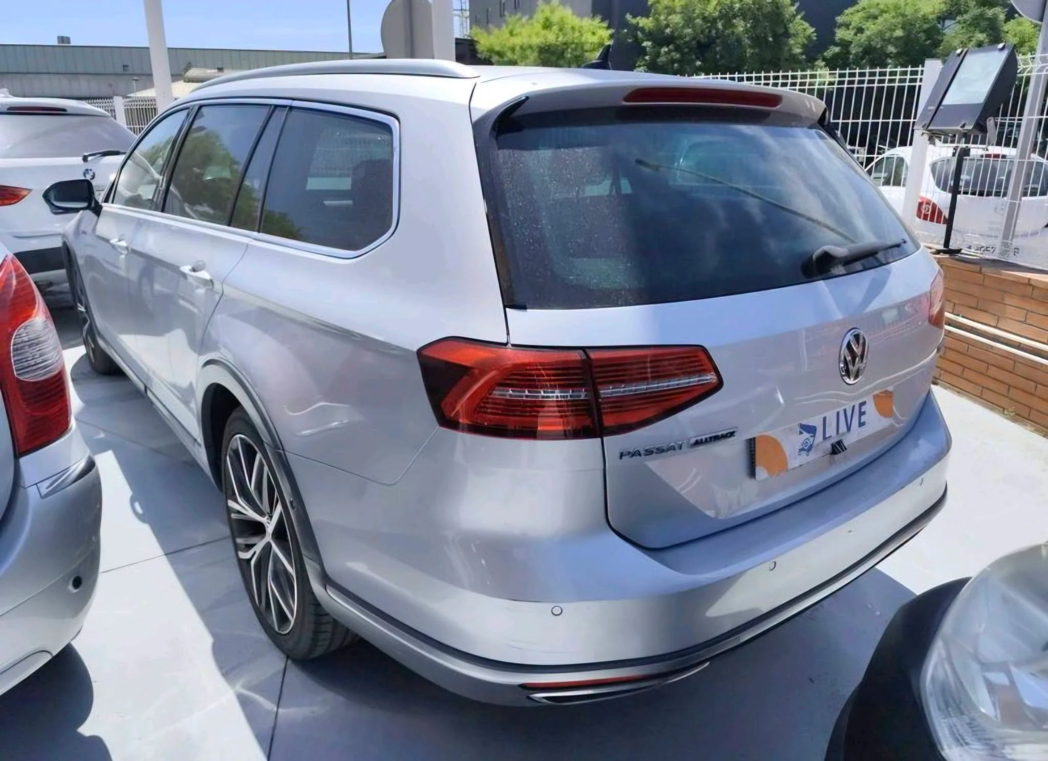 Volkswagen Passat Alltrack Винаги — снимка 2