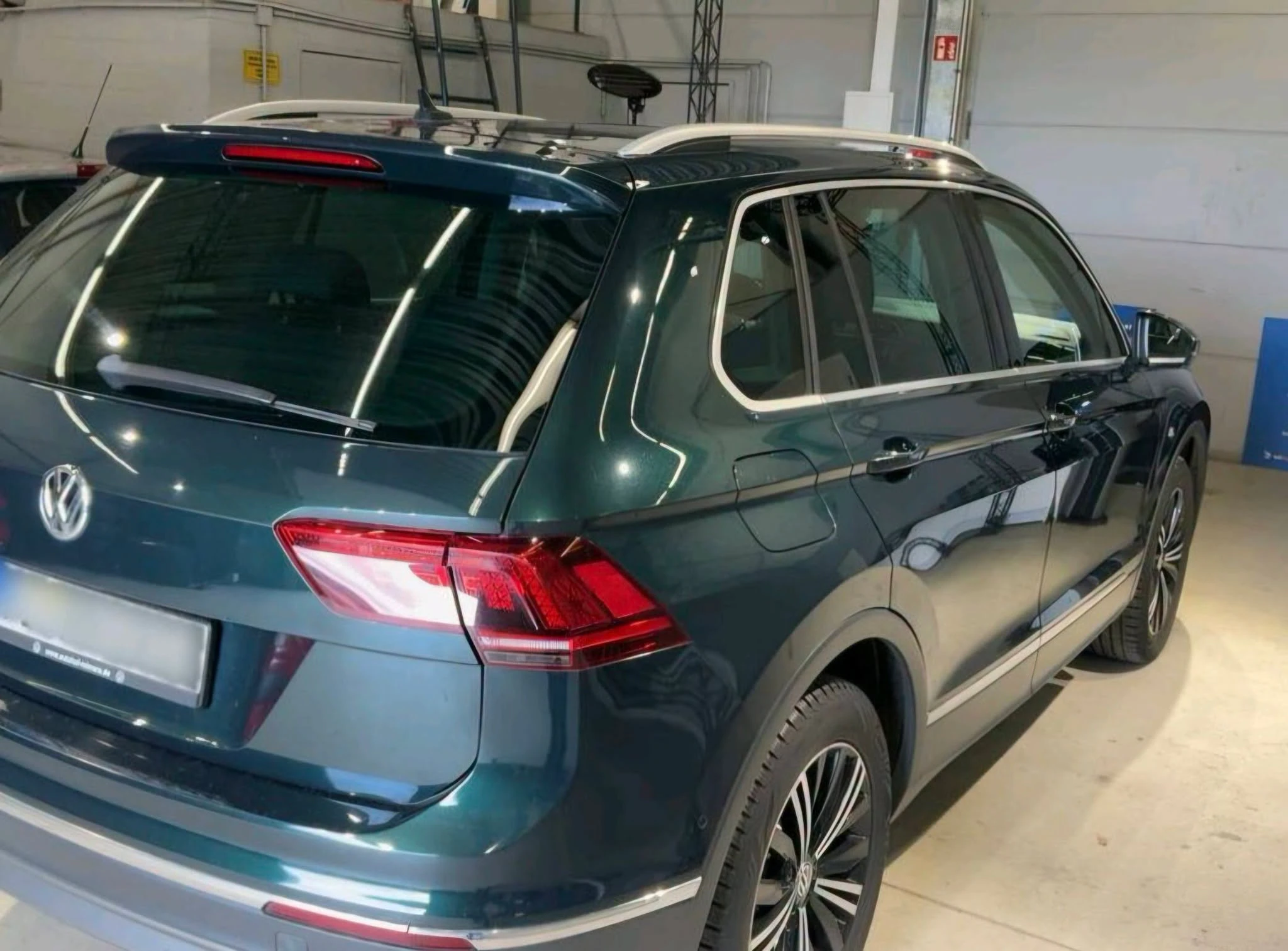 Volkswagen Tiguan Е Предпочитан — снимка 2