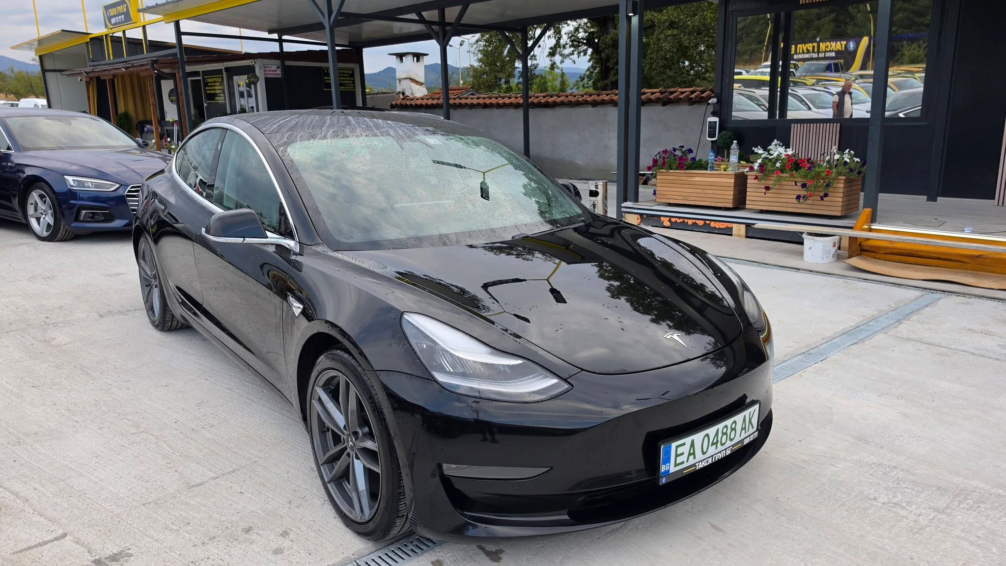 Tesla Model 3 Long