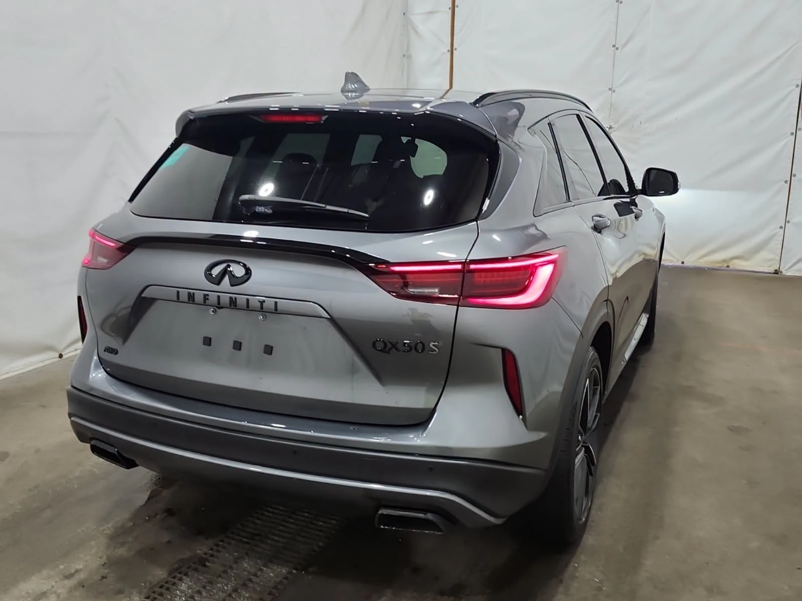Infiniti QX50 НА 23,713км — снимка 3