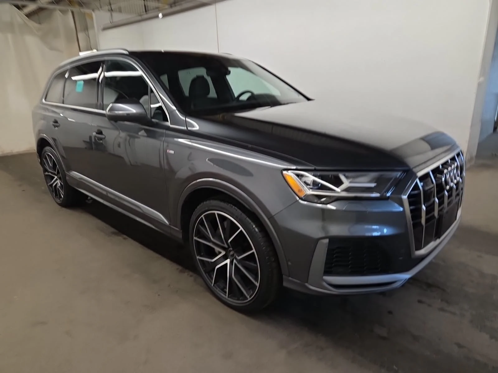 Audi Q7 Progressiv НА — снимка 2