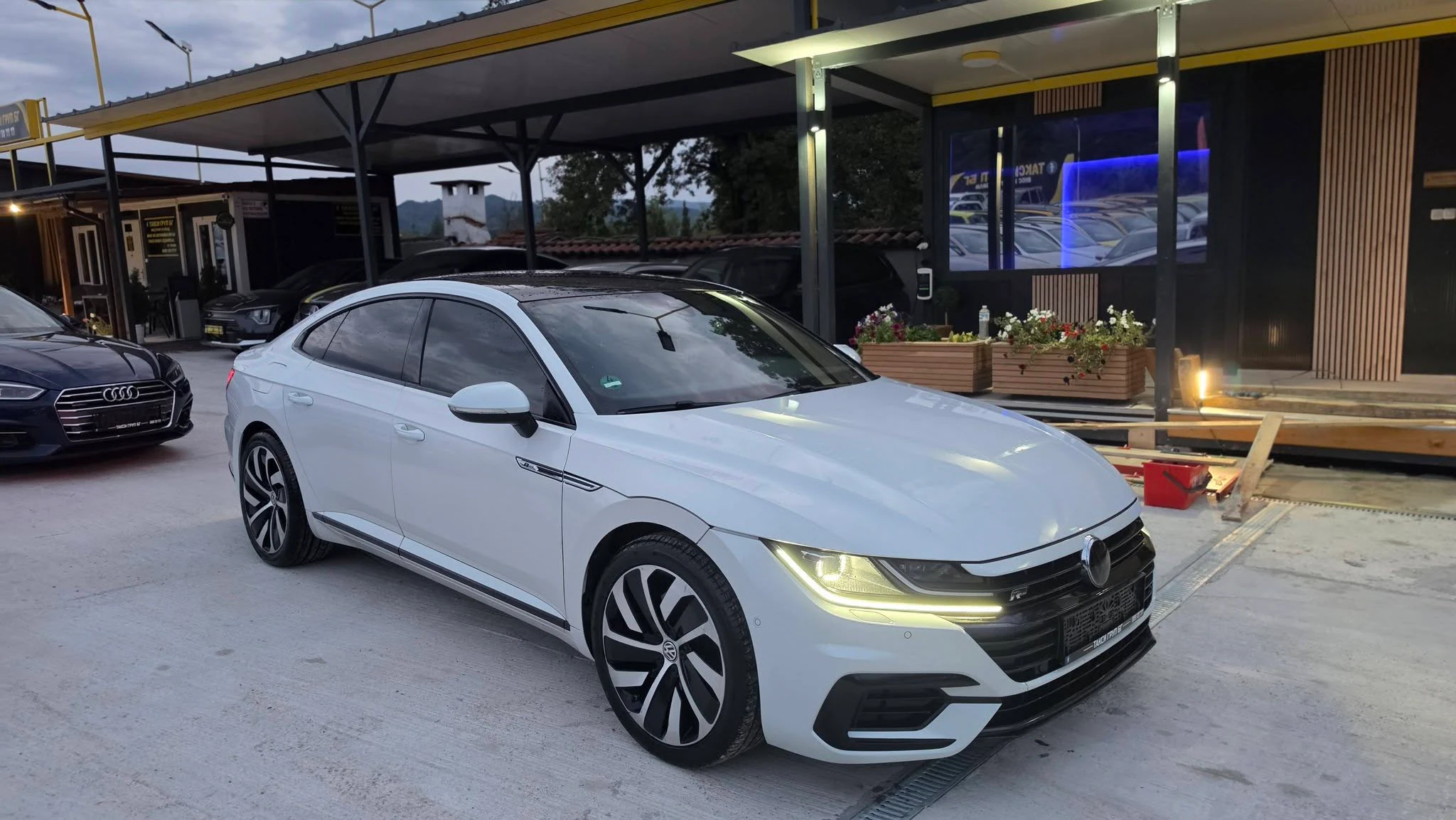 Volkswagen Arteon R-line