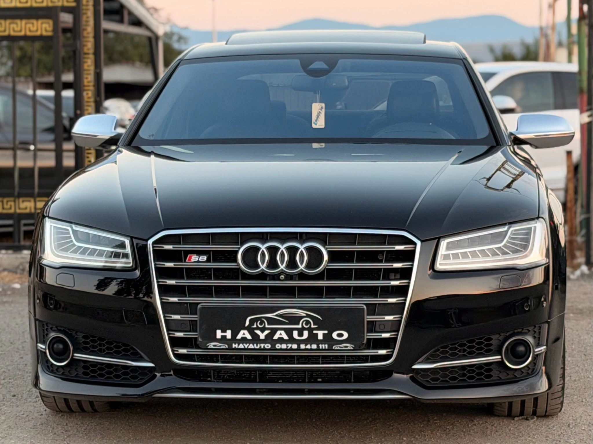 Audi S8