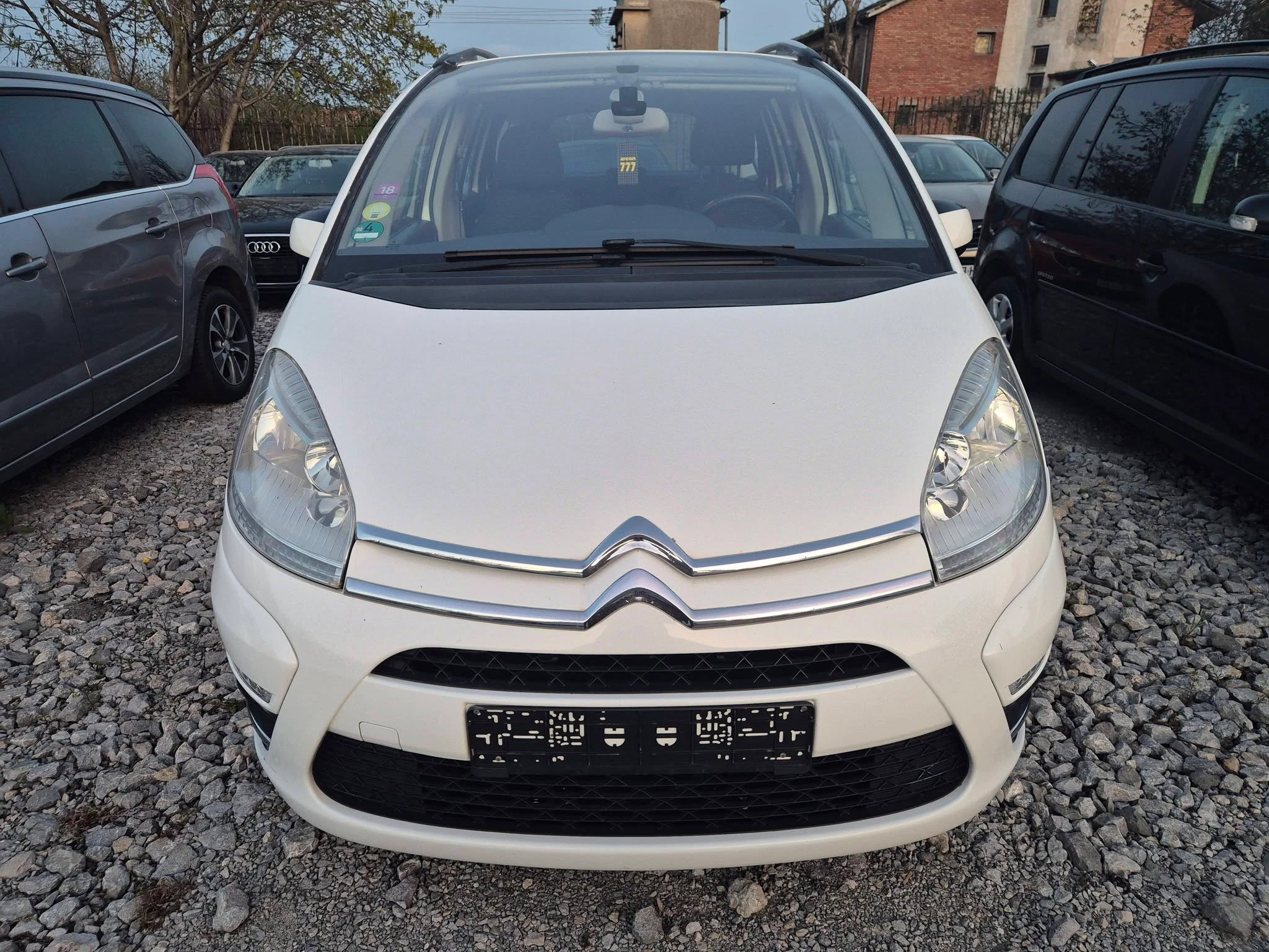 Citroen C4 Гpahд Пиkaco