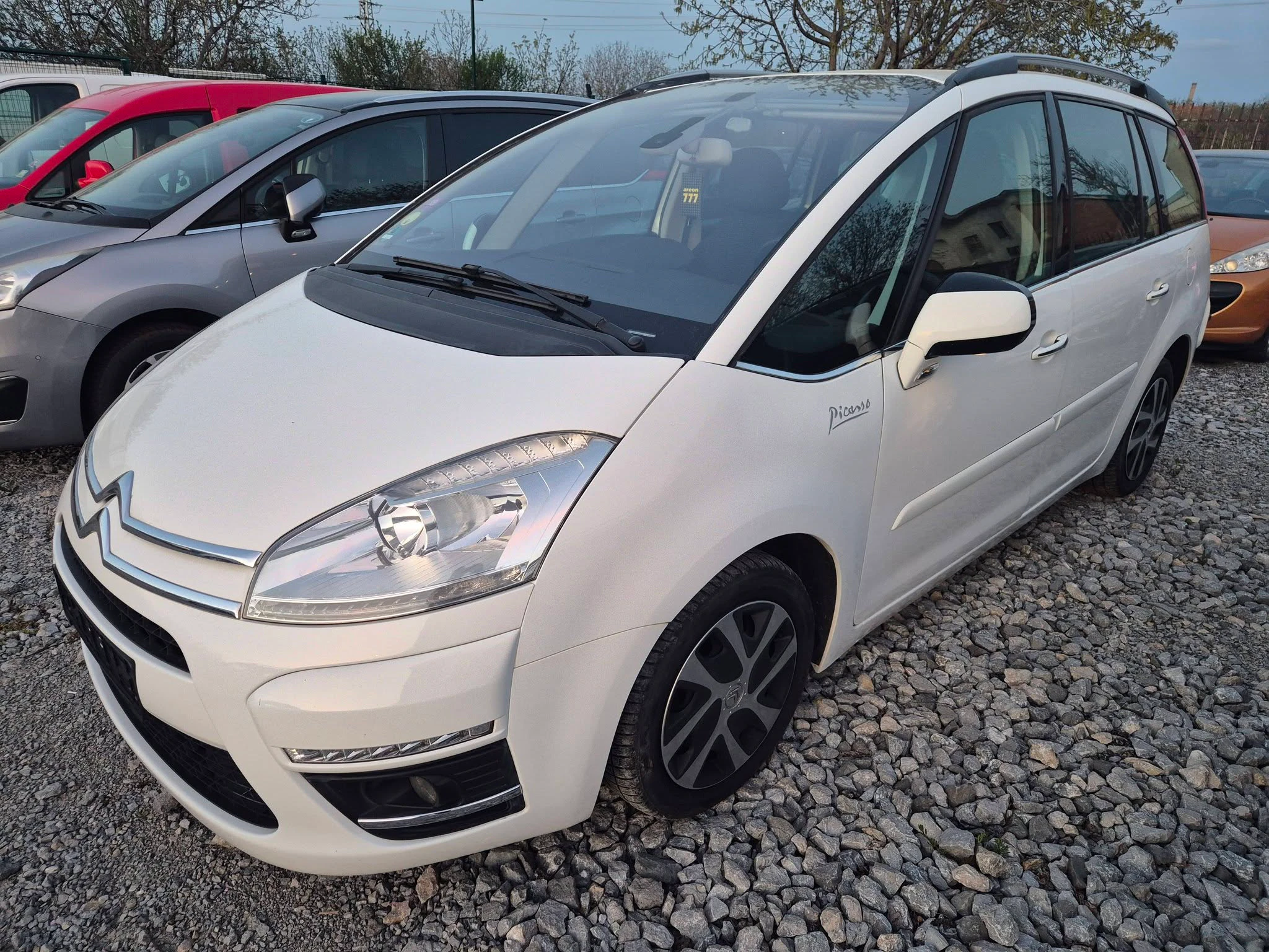 Citroen C4 Гpahд Пиkaco — снимка 2