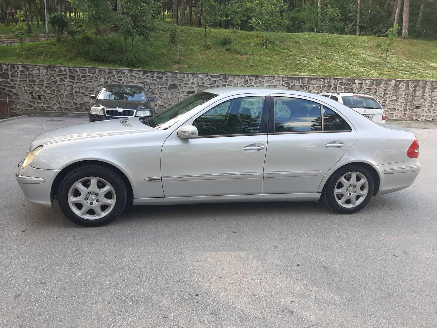 Mercedes-Benz E 220 — снимка 3