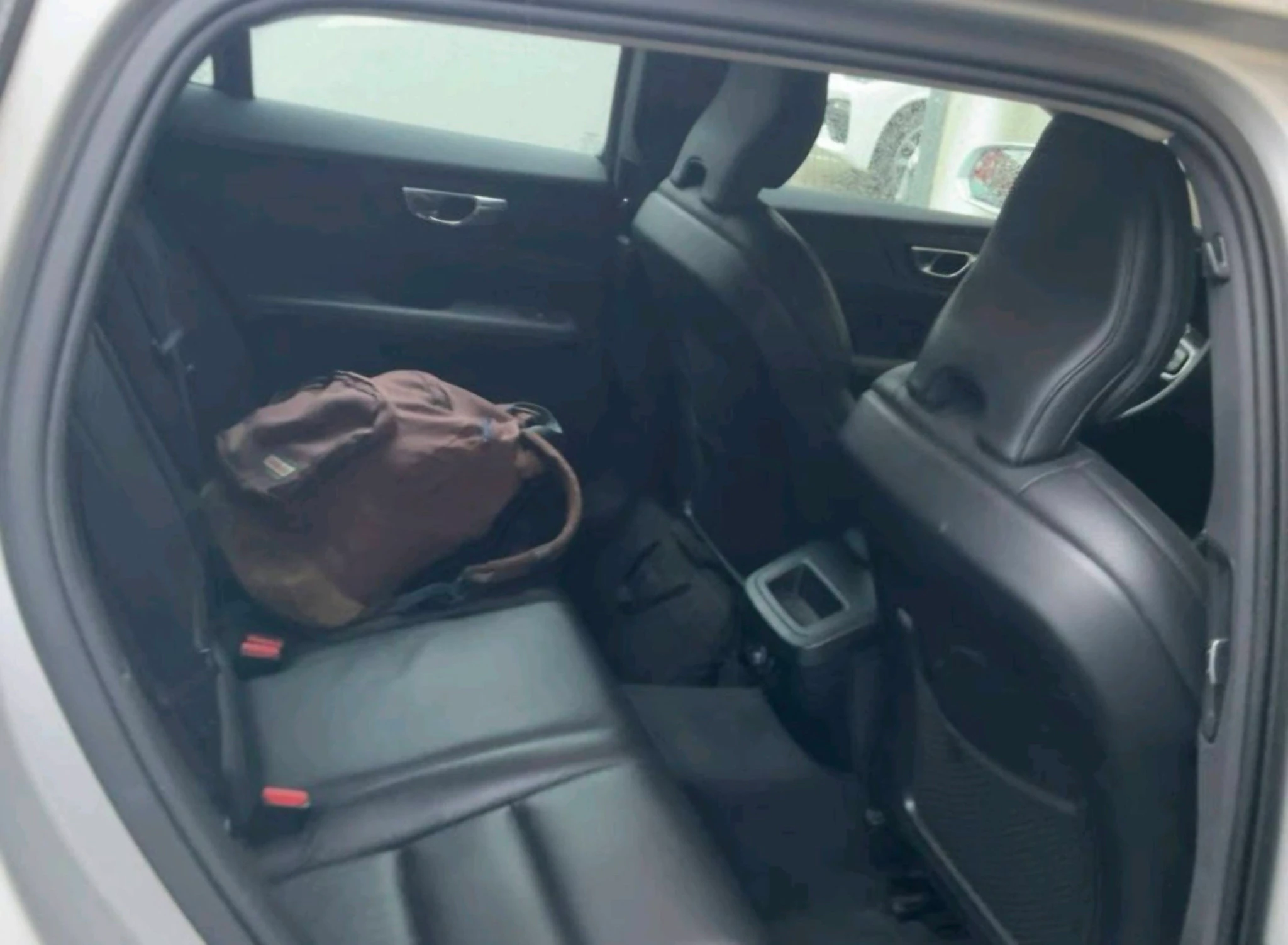 Volvo V60 Cross Country — снимка 5