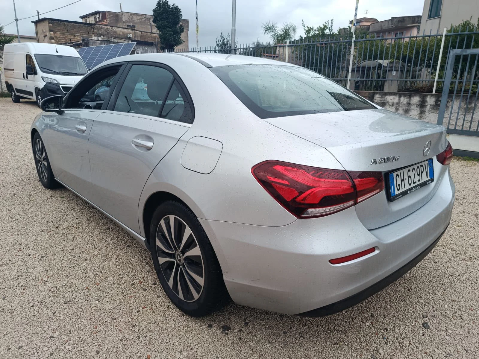 Mercedes-Benz A 200d Sedan — снимка 4