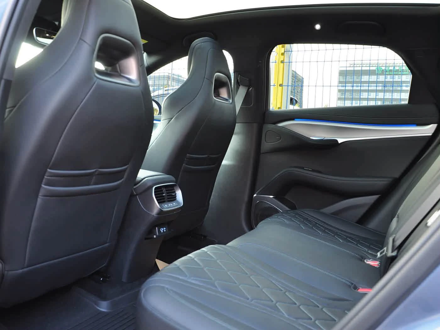 BYD Sealion 7 Long — снимка 4