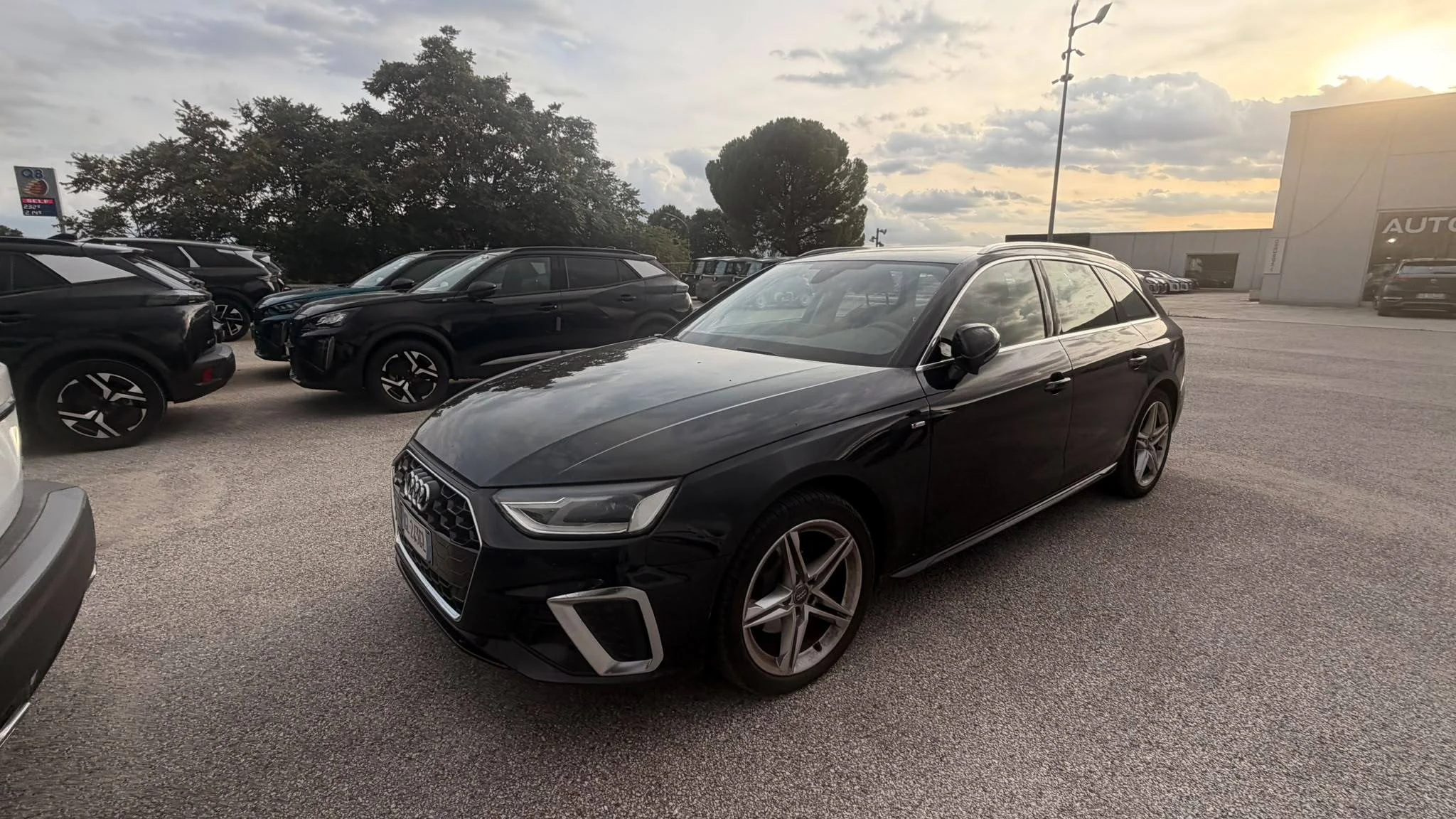 Audi A4 Avant — снимка 1