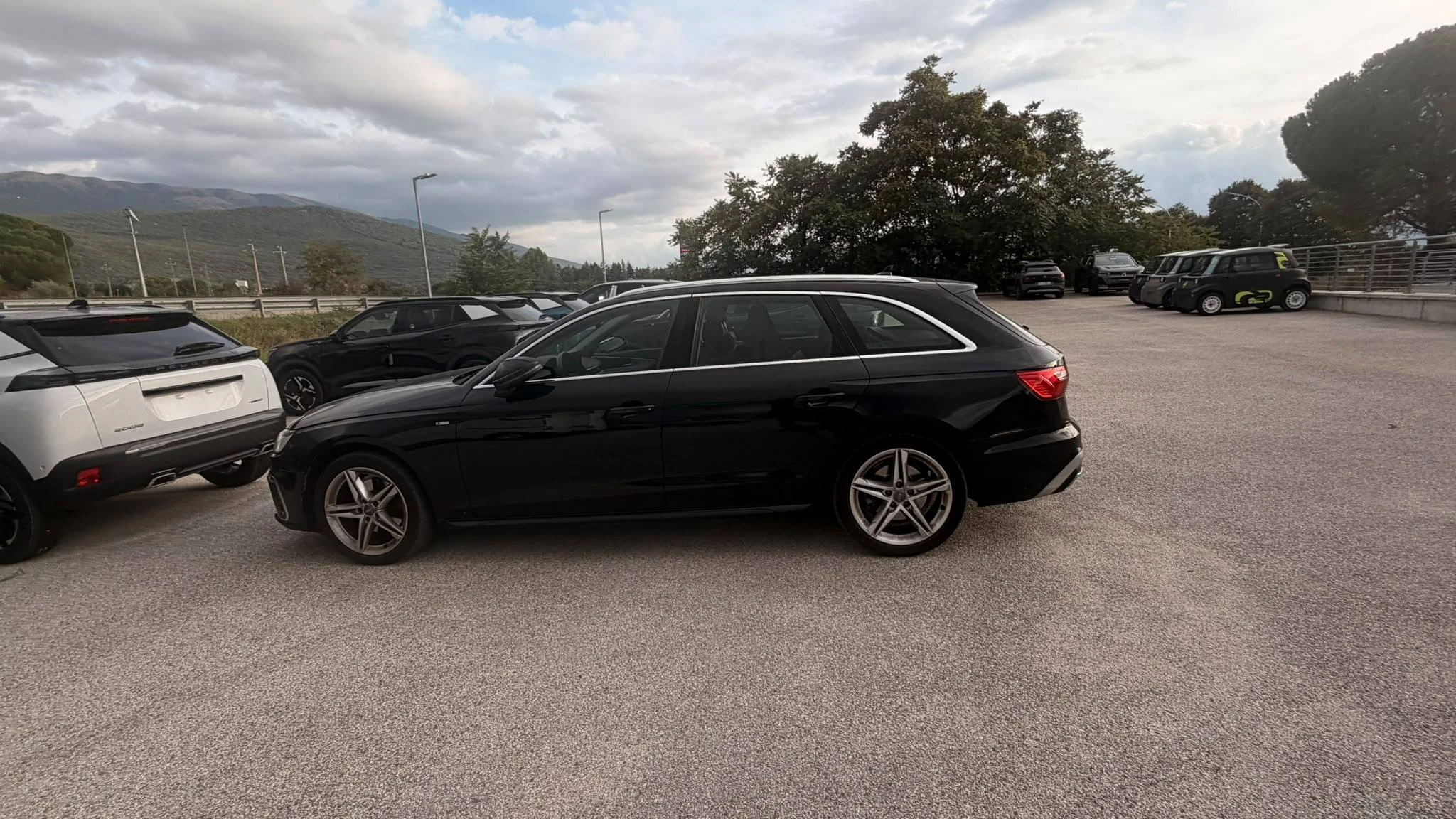 Audi A4 Avant — снимка 2