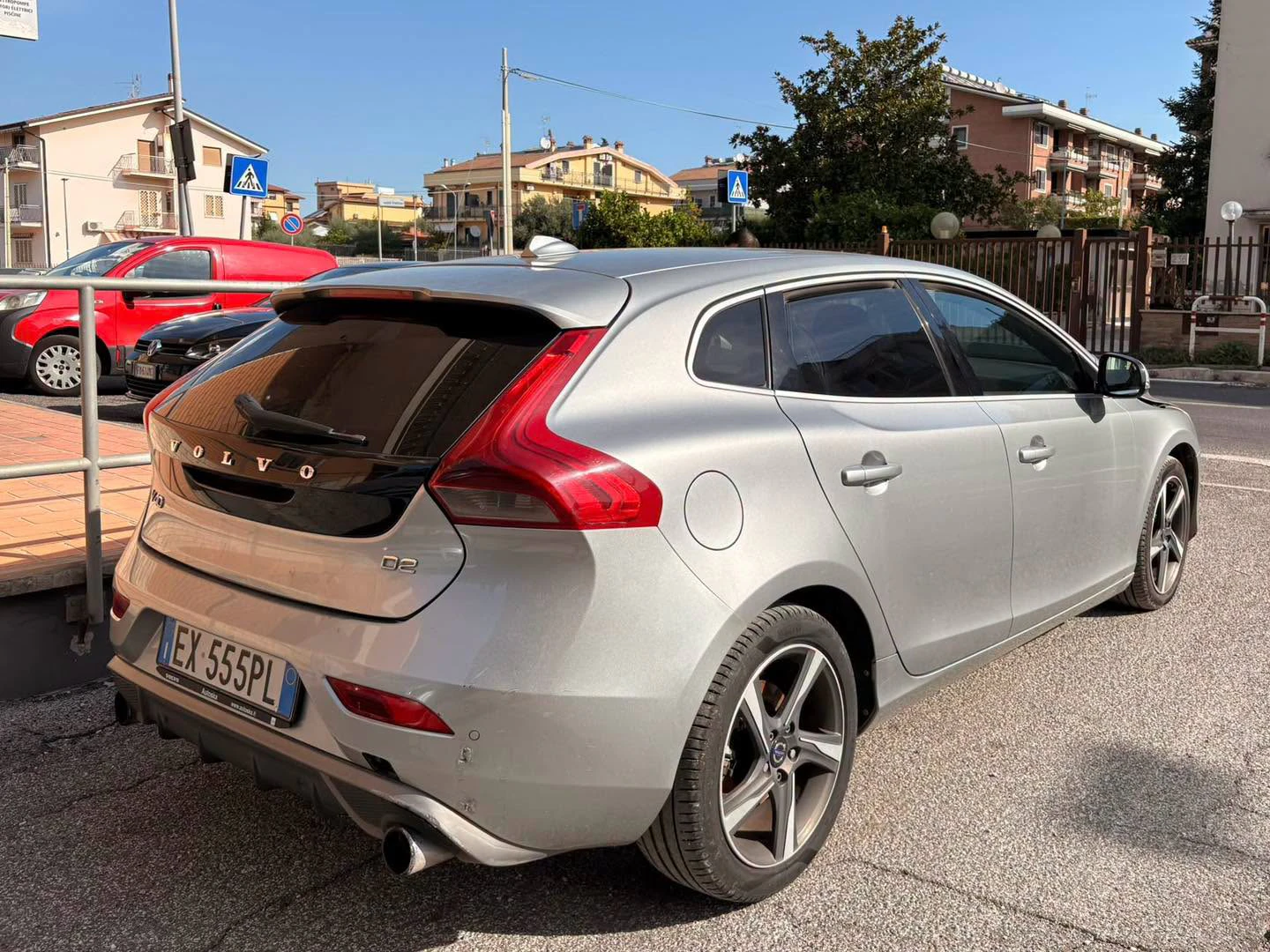 Volvo V40 — снимка 2