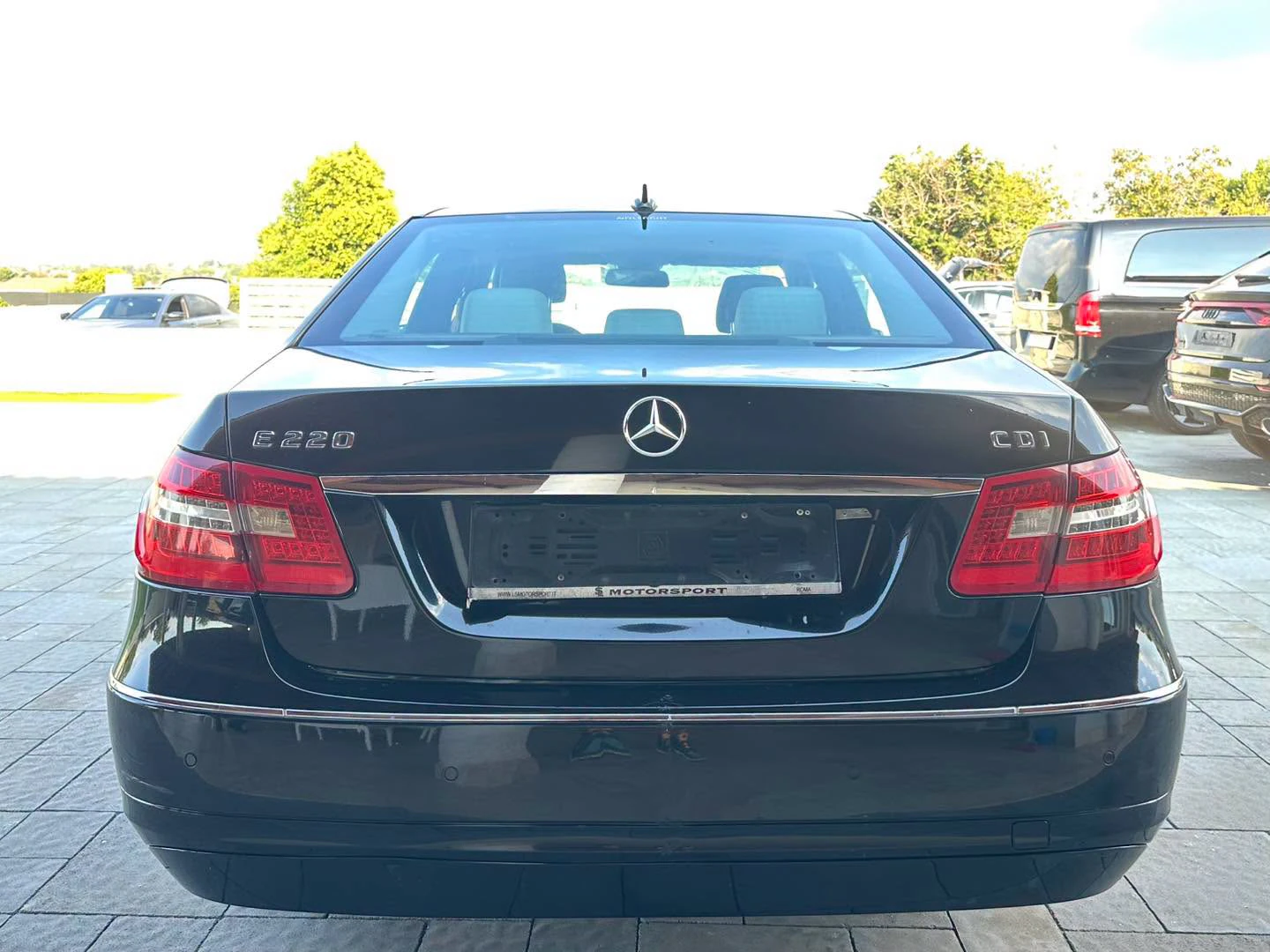 Mercedes-Benz E 220d Avangarde — снимка 5