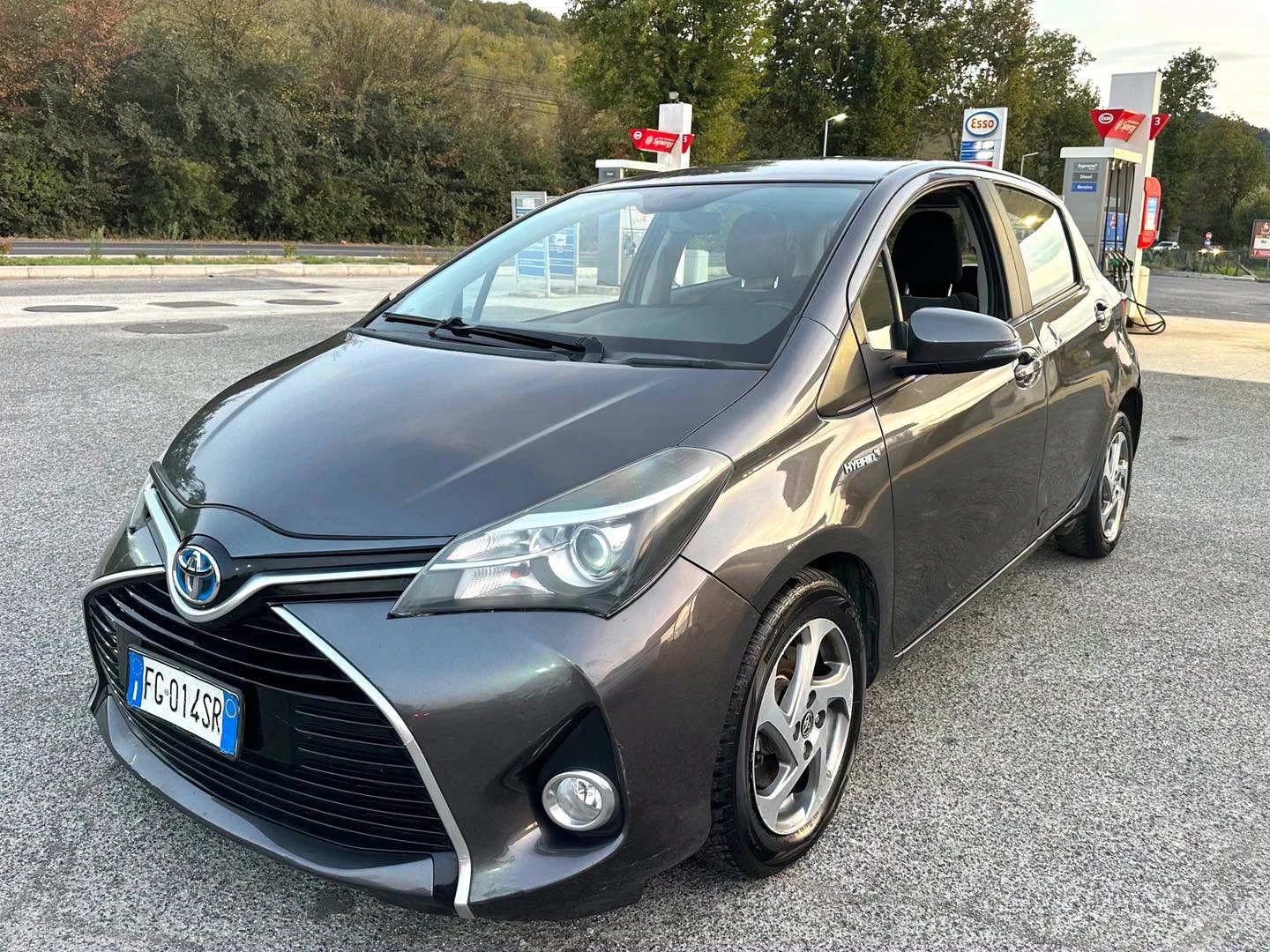 Toyota Yaris — снимка 1