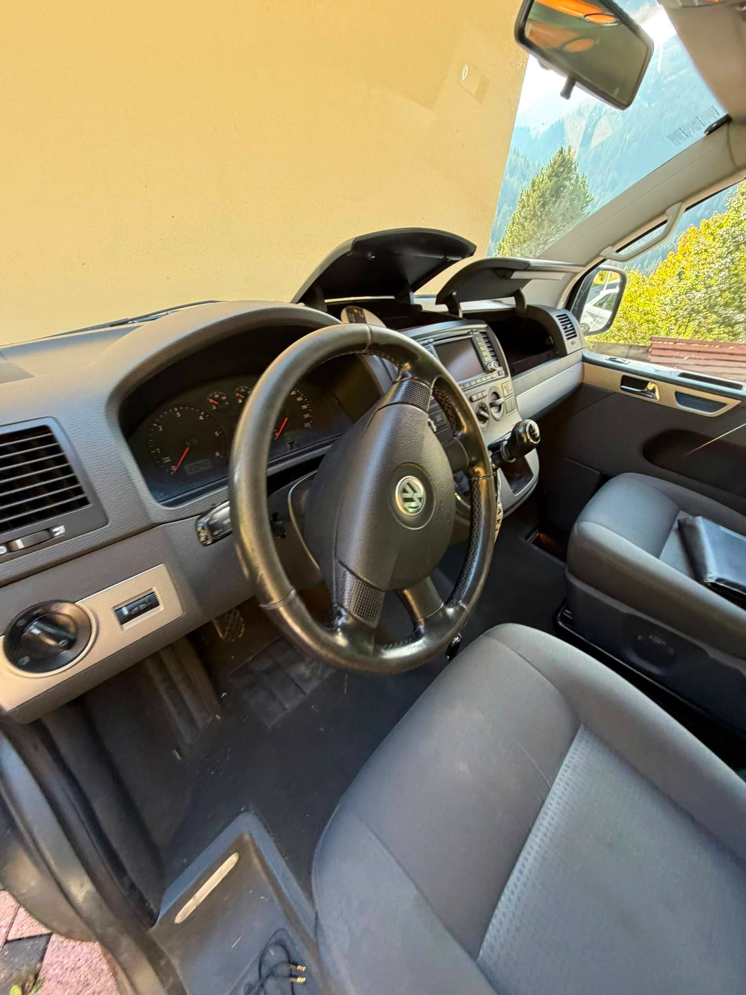Volkswagen Multivan — снимка 4