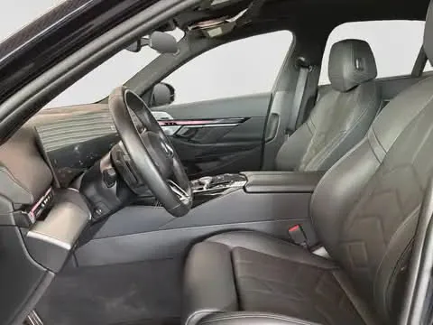 BMW I5 — снимка 5