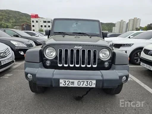 Jeep Wrangler Unlimited Sahara — снимка 2