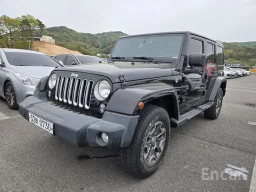 Jeep Wrangler Unlimited Sahara — снимка 3