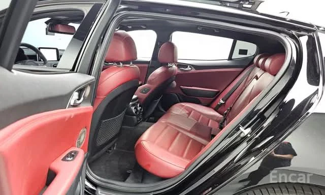 Kia Stinger GT — снимка 4