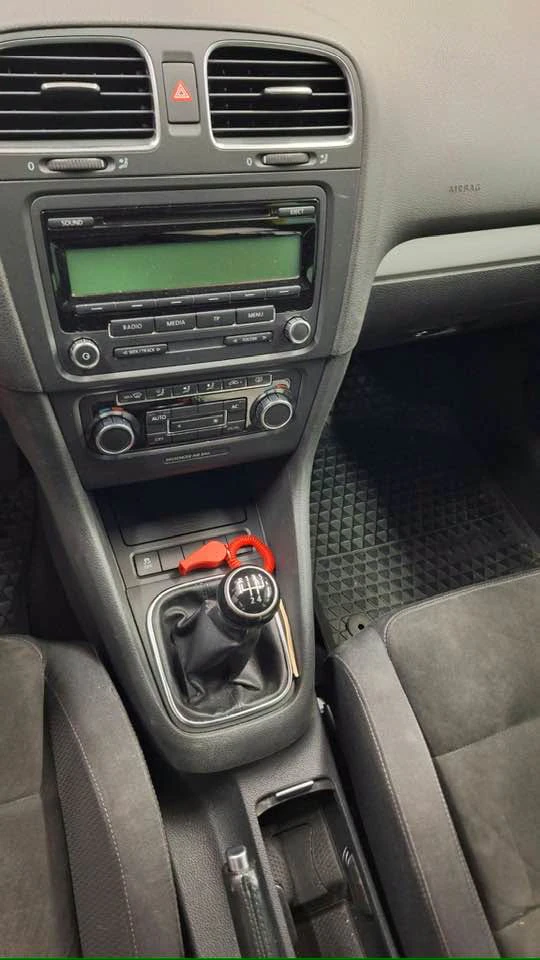 Volkswagen Golf VI Highline — снимка 4