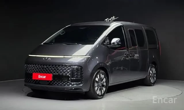 Hyundai Staria 9-SEATER Inspiration