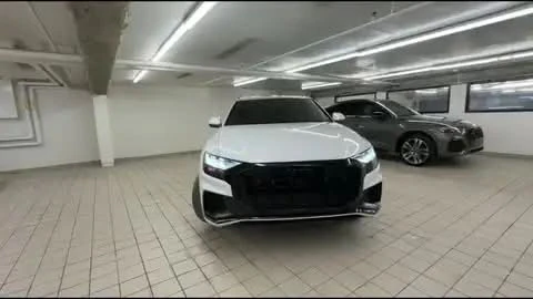 Audi SQ8 — снимка 2