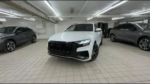 Audi SQ8 — снимка 3