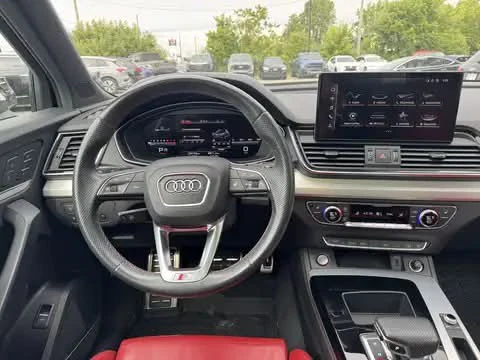 Audi SQ5 Technik — снимка 4